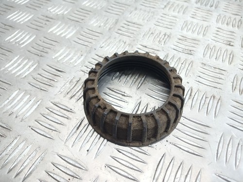 Volvo S70  V70  V70 XC 1998 Befestigungsmutter Kraftstoffpumpe im Tank UST86410