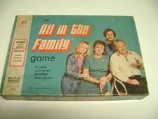 Vintage 1972 Milton Bradley ALL IN THE FAMILY Game, TV Show, Archie, Edith,  