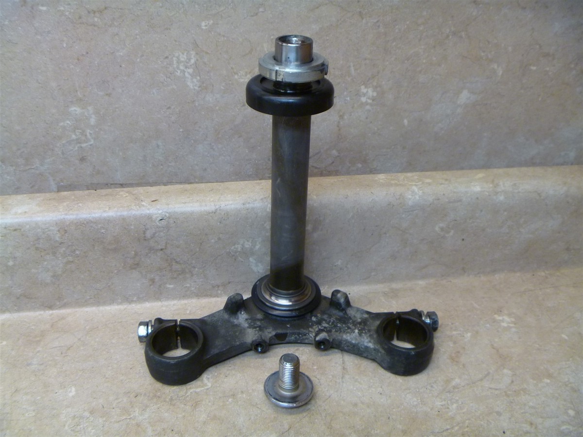 Kawasaki 250 KZ LTD KZ250-D1 Used Steering Stem 1980 Vintage KB49