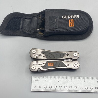Gerber Bear Grylls Ultimate Multi tool with Sheath - Gray