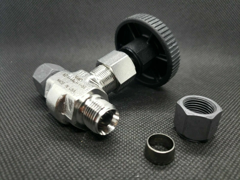 Válvula de aguja dosificadora Parker 6Z-V6LR-V-SS tubo 3/8 316ss Foto 3 de 3