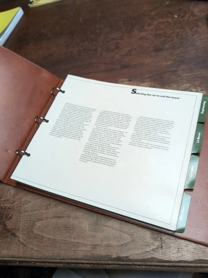 Chrysler 1978 libro de datos distribuidor álbum datos características concesionario Córdoba LeBaron Foto 2 de 4