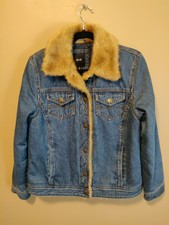 Jlo New York Women's M Denim Jean Jacket Quilted Snap Faux Fur Trim Long Sleeves