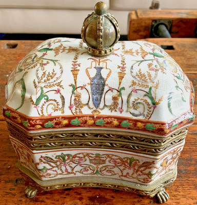 Alte Keksdose Deckeldose Bonboniere Bronze Keramik mit Markung  ca. 22x16x19 cm