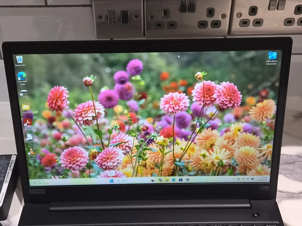 Lenovo ThinkPad E590 · i7-8565U · 16GB · 500GB, photo 3 of 5
