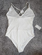 NWT Forever 21 White Ribbed Cross Back Bodysuit Sz M DISCONTINUED