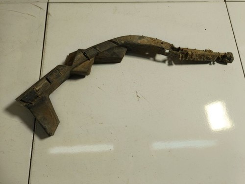 3B0807050A Stoßstangenhalter Vorne Rechts 3B0 807050 A Volkswage DE2655479-84