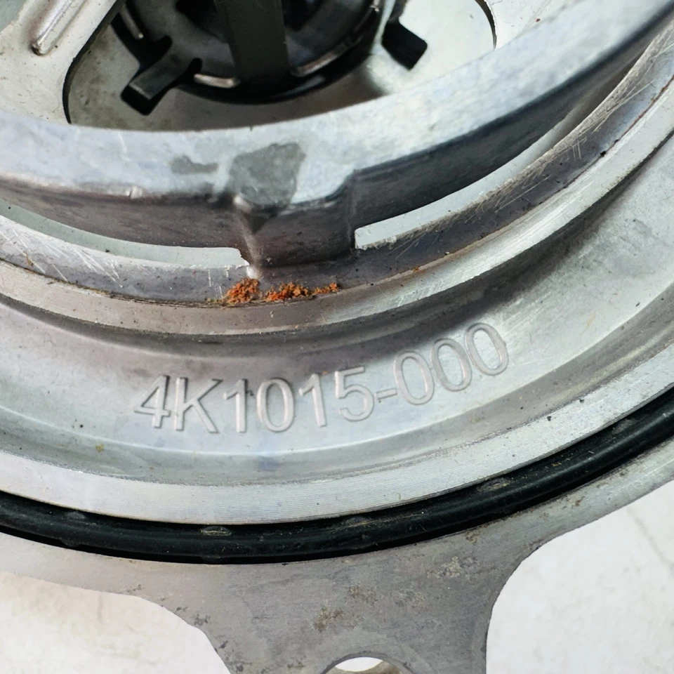 Оригинальный термостат охлаждающая жидкость Detroit Diesel DDE A4722003715 — Daimler Mercedes - Изображение 4 из 4