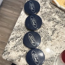 Ford Factory Wheel Center Caps Set Of 4 Ford Factory Wheel Center Caps Set Of 4