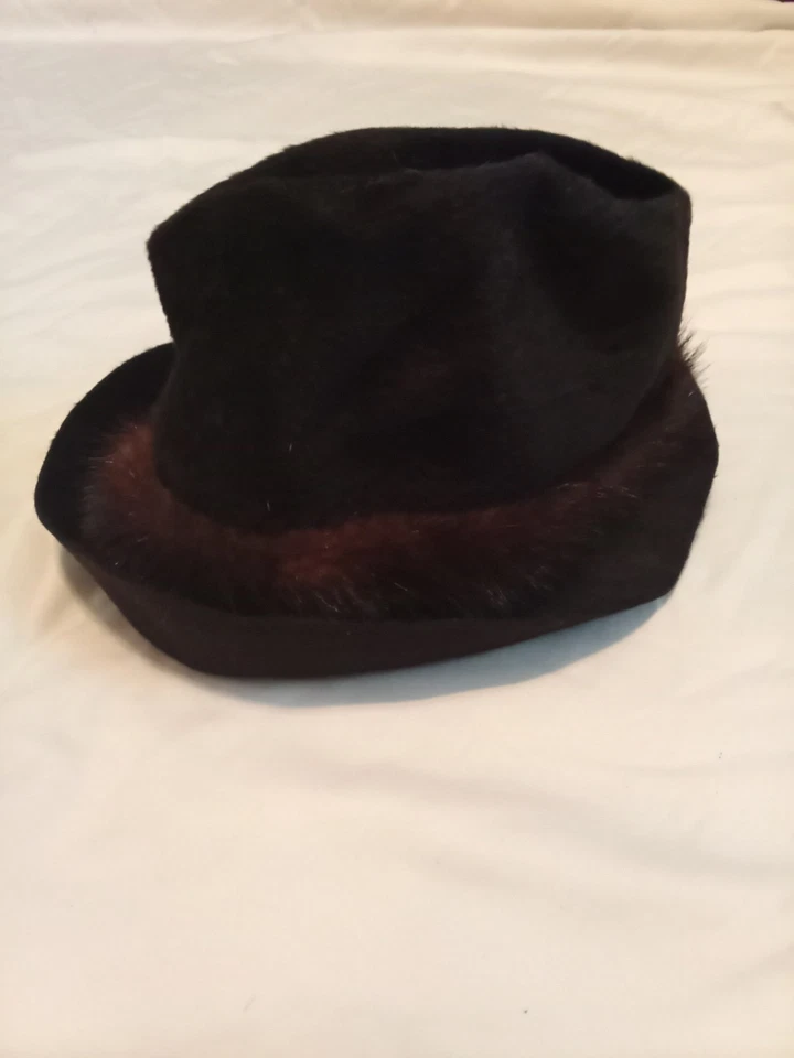 Sombrero De Colección Christian Dior Chapaeux París-Nueva York Visón Piel Negra Raro Delgado Foto 4 de 4