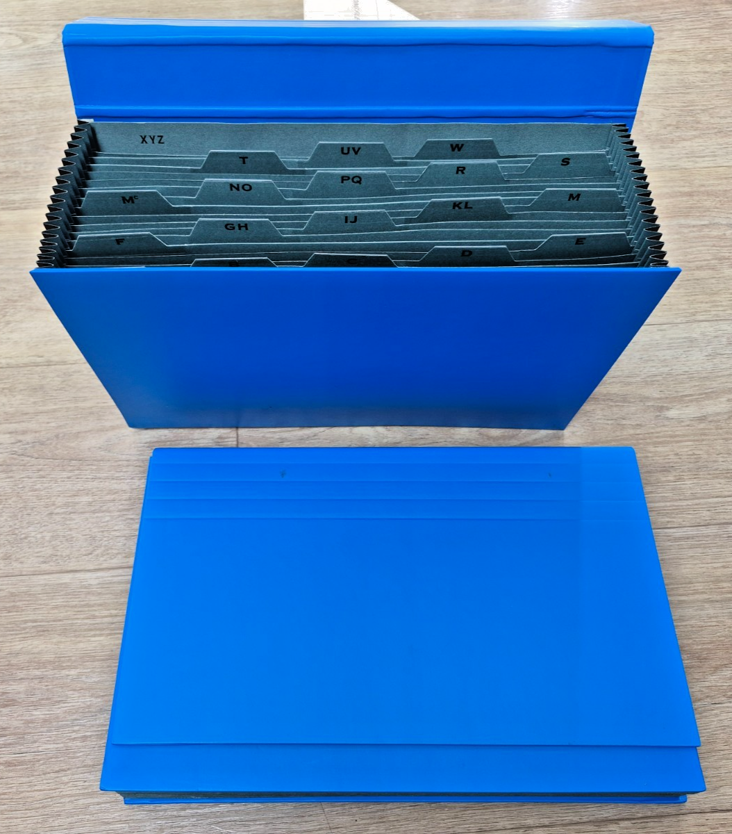 NEW BLUE A-Z PREMIUM QUALITY DURABLE EXPANDING FILE ORGANISER BY EXACOMPTA A4 FC