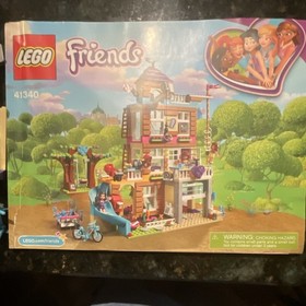 LEGO Friends 41340  Heartlake City No Box.  Incomplete.  Has instruction book.