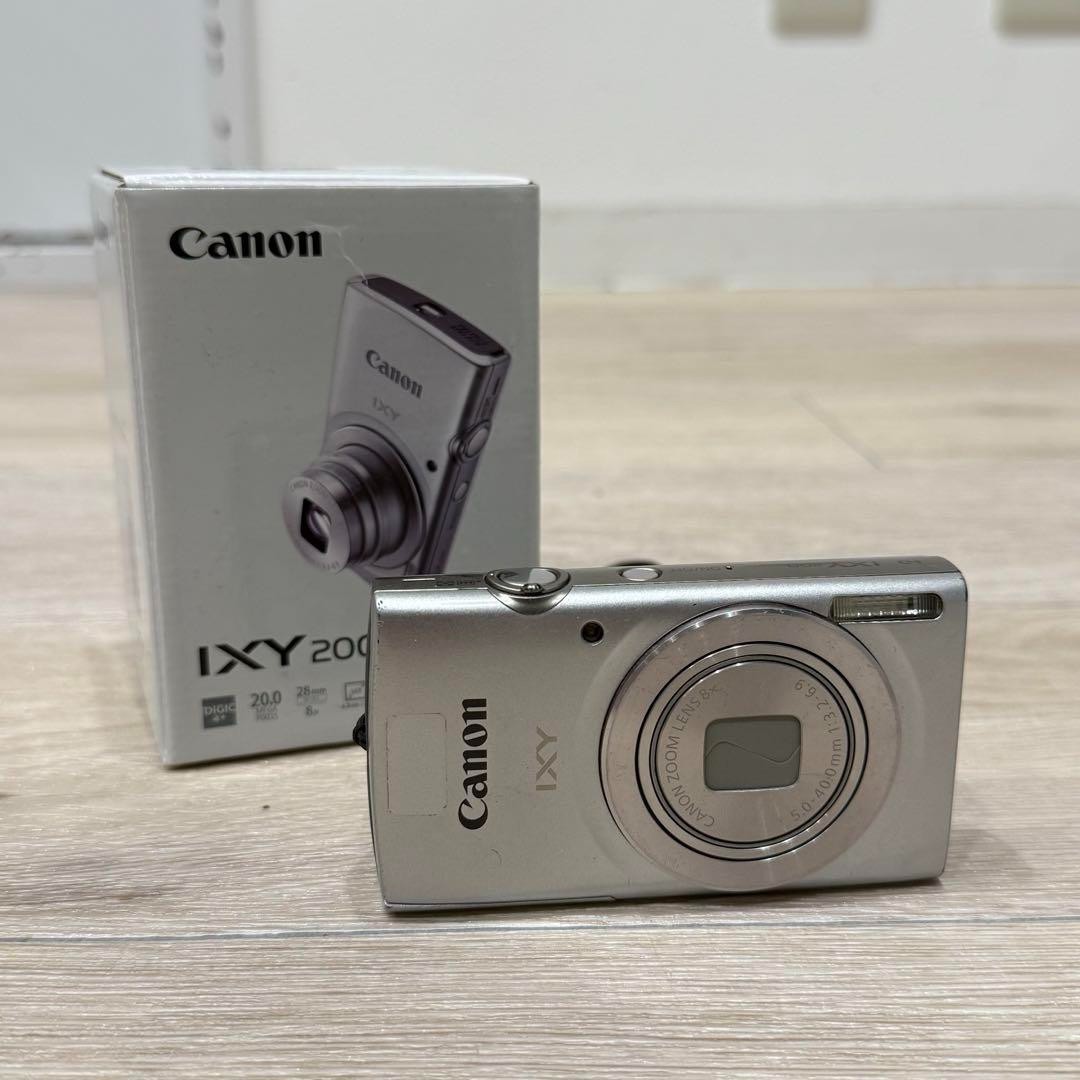 Canon IXY 200 Silver 20MP 8x Optical Zoom PowerShot ELPH 185 IXUS