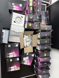 Philips Hue & diverse andere Lampen Konvolut