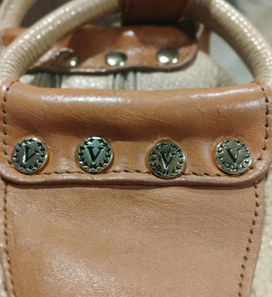 Valentina 🇮🇹 Bolso de Mano Hobo Mochila Italiana Bronceado Guijarro y Camel Foto 4 de 4