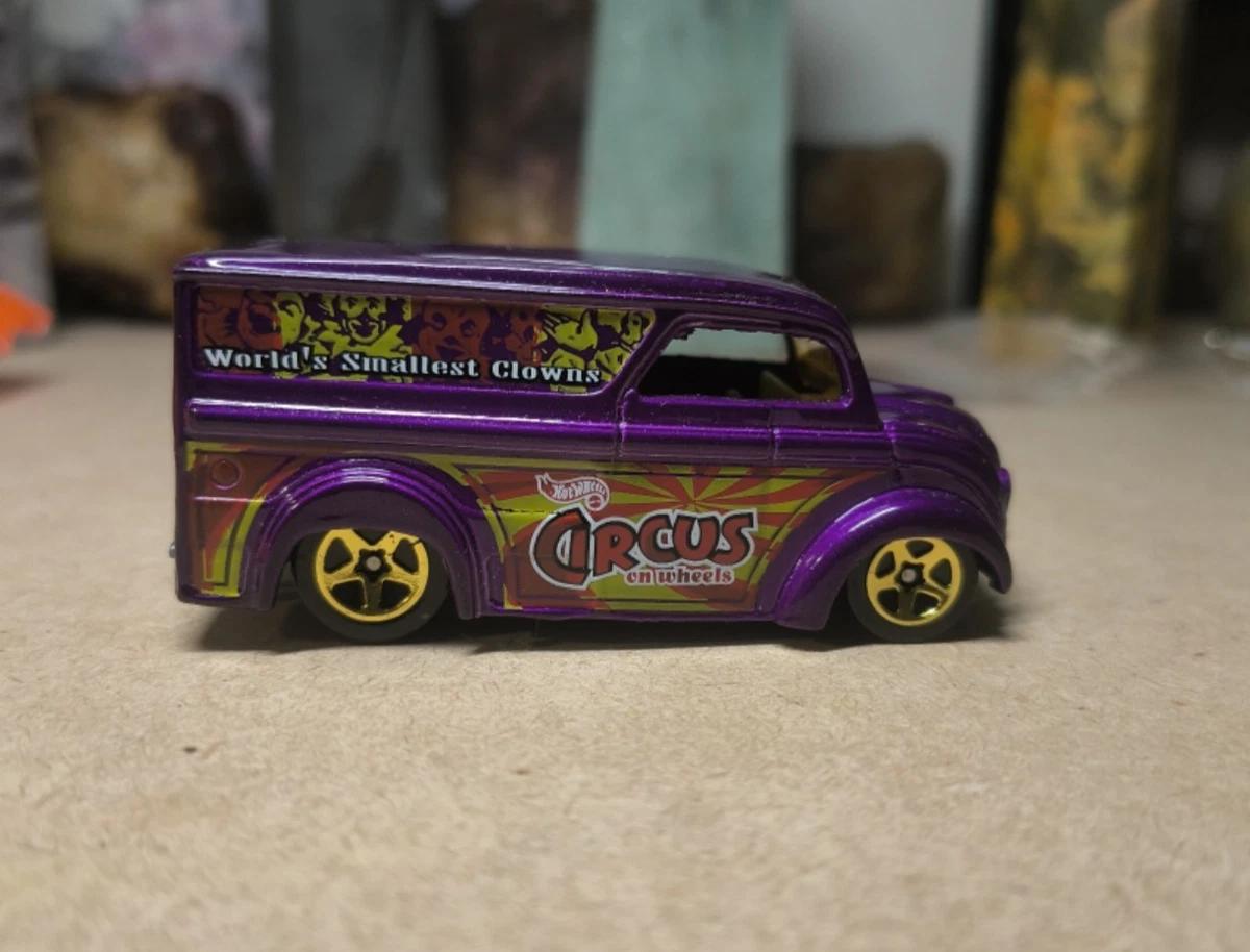 Hot Wheels Dairy Delivery Vintage Manufacture Diecast Cars, Trucks