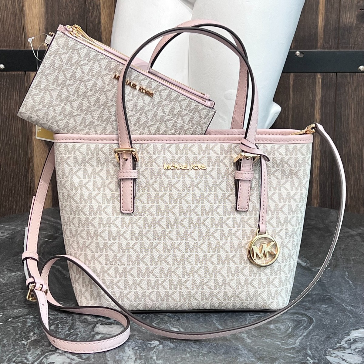 Michael Kors Jet Set Travel XS Carryall Tote Bag Vanilla Michael Kors Jet Set Travel XS Carryall Tote Bag Vanilla