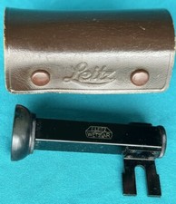 Early Leitz Wetzlar Right Angle Finder with Leather Case