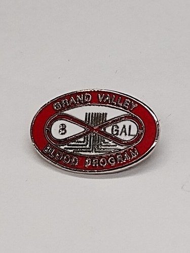 Pin de solapa de 3 galones Grand Valley Blood Program - Imagen 6 de 6