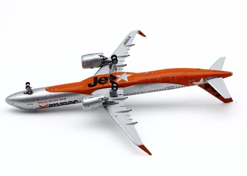1:400 JC Wings JetStar Airlines Airbus A321NEO Diecast 1:400 JC Wings JetStar Airlines Airbus A321NEO Diecast