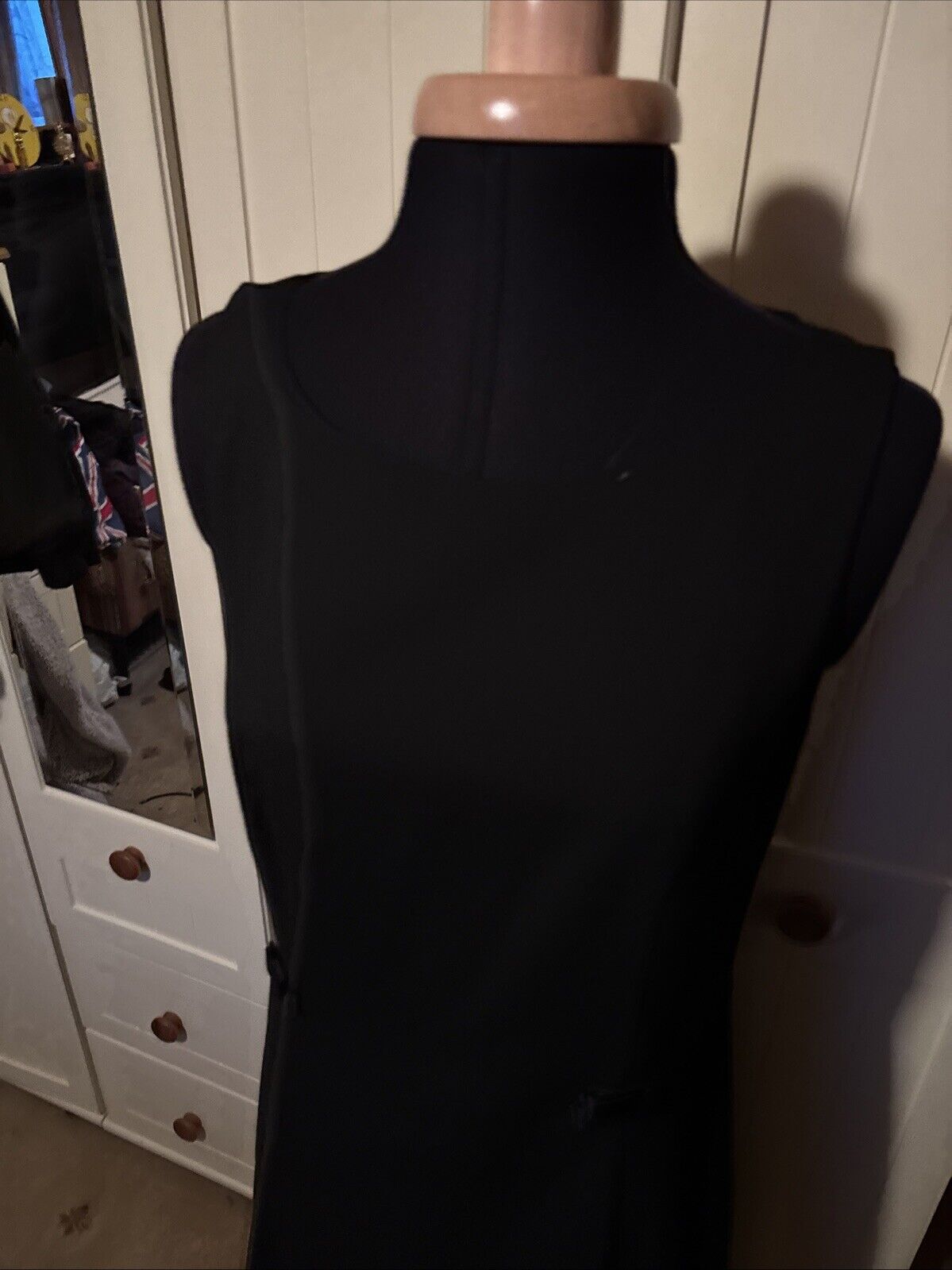 Picture 2 of 15