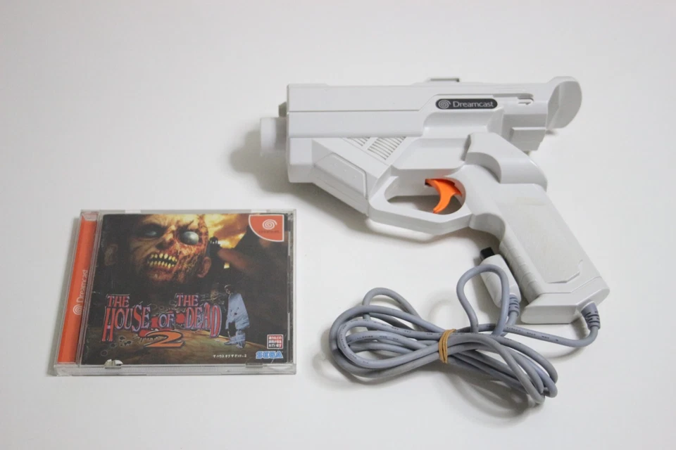The House of The Dead 2 Sega Dreamcast w/ Gun Controller HKT-7800 from Japan - Image 2 of 4