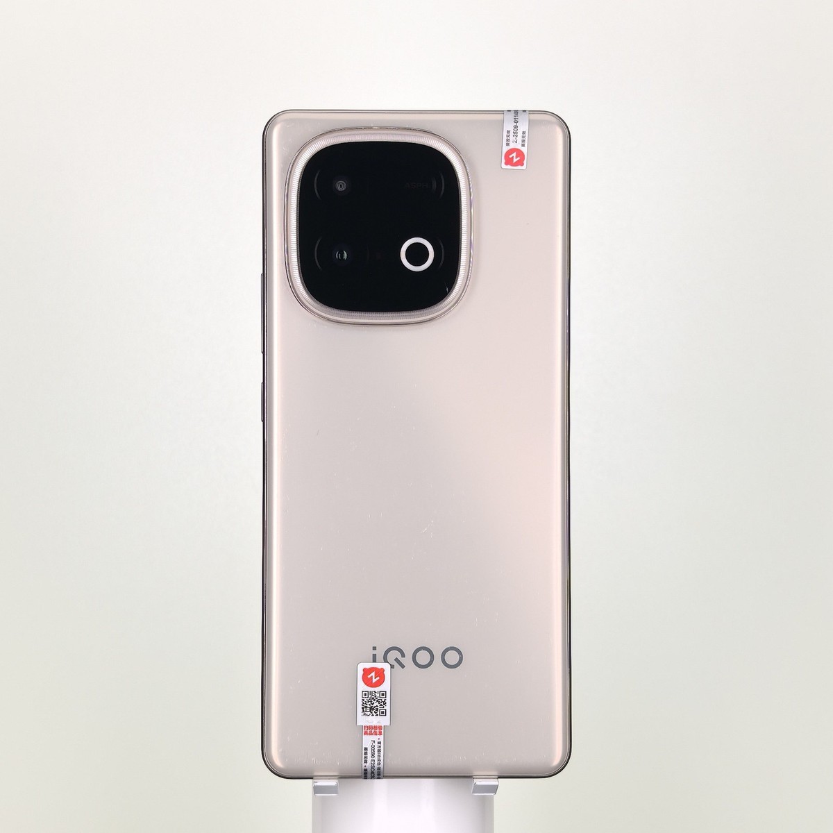 vivo iQOO Z10 Turbo Pro 6.78