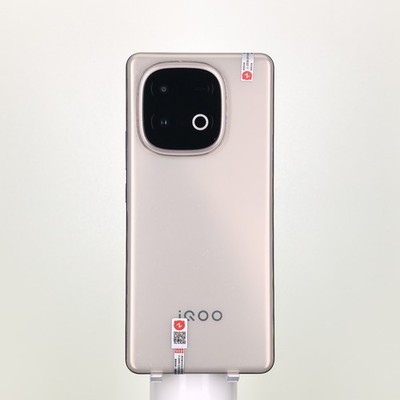 スマートフォン本体 iQOO Z10 Turbo Pro 256GB 12GB RAM iQOO Z10 Turbo Pro 12GB 256GB 黒色 Snapdragon 8s Gen 4 antutu155万