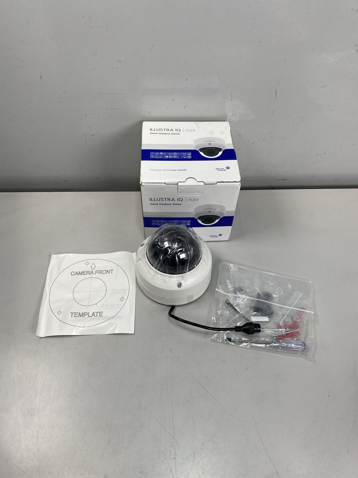 American Dynamics IFS08-D13-OIB4 Dome Security Camera - White