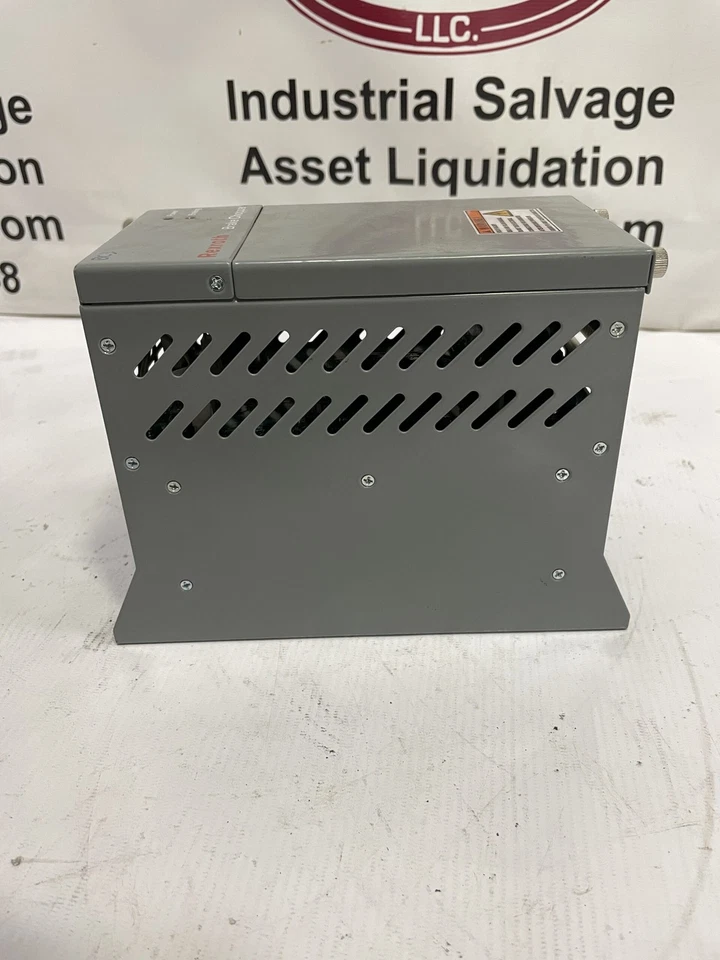 Unidad de freno/frenado Rexroth FELB02.1N-30K0-NNONE-A-560-NNNN VFD 15A 30 kW Foto 3 de 4