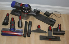 Dyson V8 Cordless Vacuum - Black SV10 Used,