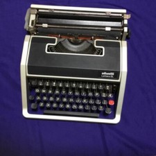 Olivetti Lettera DL manual typewriter thumbnail