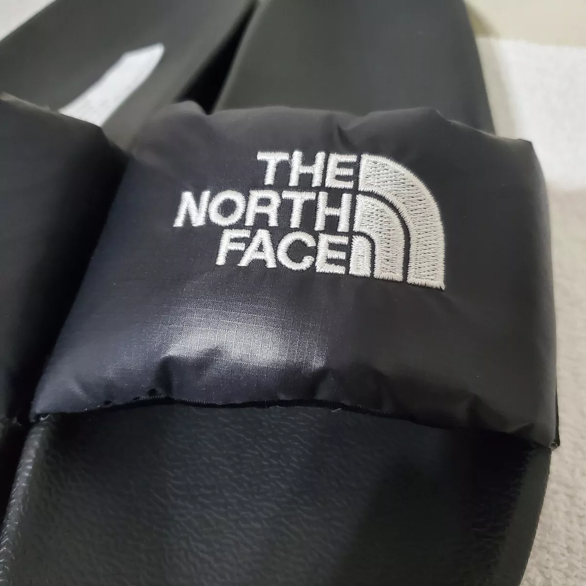 The North Face Nuptse 700 Slides Slippers women s sz 5 eBay