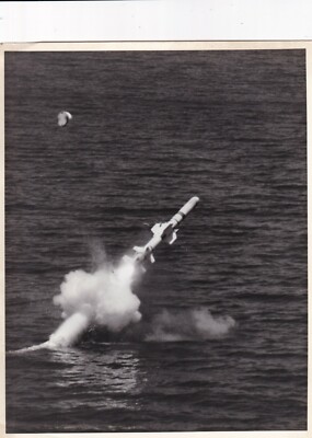 Original Press Photo McDonnell Douglas Harpoon anti ship missile 1983