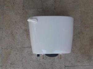 28990 GERBER TOILET TANK MODEL 28-990 WHITE