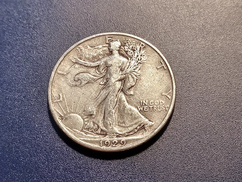 VF 1929-D Walking Liberty Half Dollar
