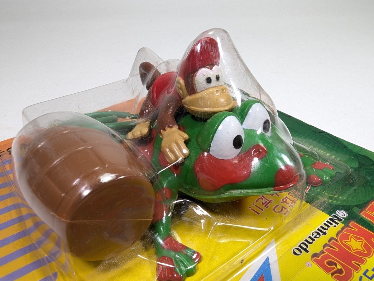Donkey Kong Country Winky / Diddy Kong Toy Nintendo Japan vintage