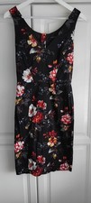 Women’s Black Floral Bodycon Knee Length Dress, Sleeveless V-Neck, Zip