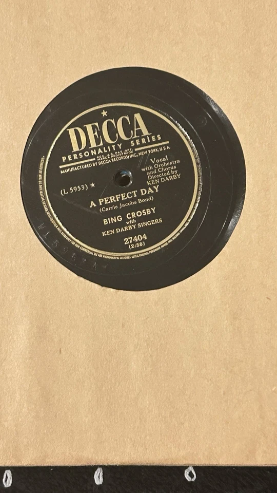 Bing Crosby & Andrews Sisters – Pistol Packin’ Mama – Decca 23277-A – 78 RPM - Image 3 of 4