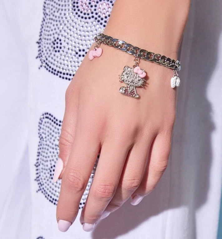 Hello kitty 2024 charm bracelet