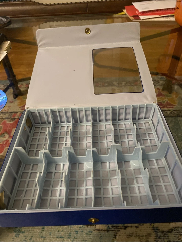 Estuche de transporte vintage, Corgi Juniors, Heroes, 12 coches. Excelente estado. 1976!!! Foto 4 de 4