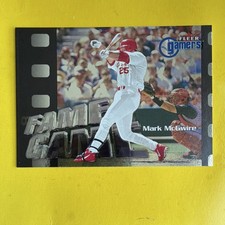 Fleer 2000 Gamers Fame Game Mark McGwire #113 St. Louis Cardinals Baseball