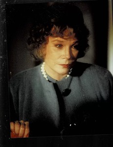 SUPER RARE!! VINTAGE 8X10 ELEGANT Shirley MacLaine PUBLICITY PHOTO!!