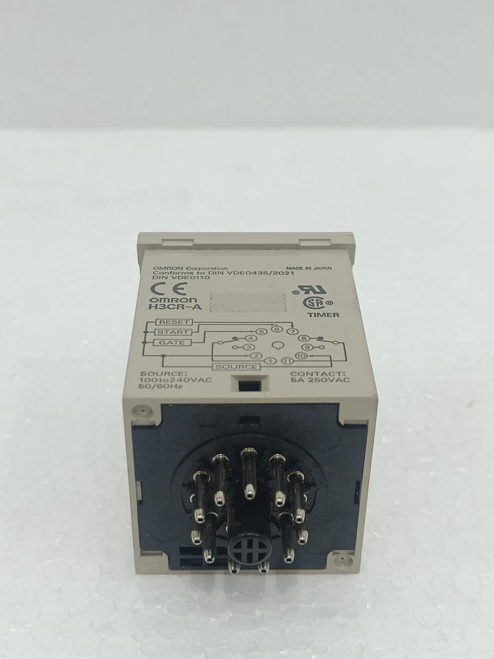 OMRON H3CR-A TIME DELAY RELAY 24V AC/DC 5A 250V CONTACTS NEW OLD STOCK FAST SHIP - Image 4 of 4