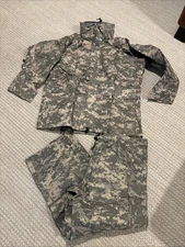 All-Purpose Parka/pants Environmental Camo cold weather US Army Gen II hunting L