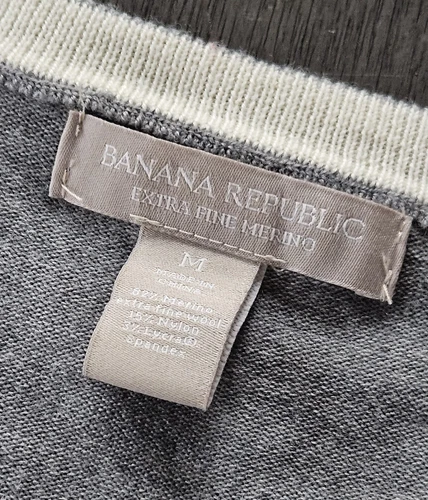 Banana Republic Extra Fine Merino Wool Button Cardigan Sweater Gray Medium - Picture 7 of 7