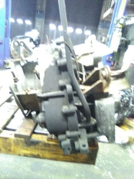 05-06 Ford Escape transmisión automática VIN Z 8º dígito C4DE 2,3 litros  Foto 4 de 4