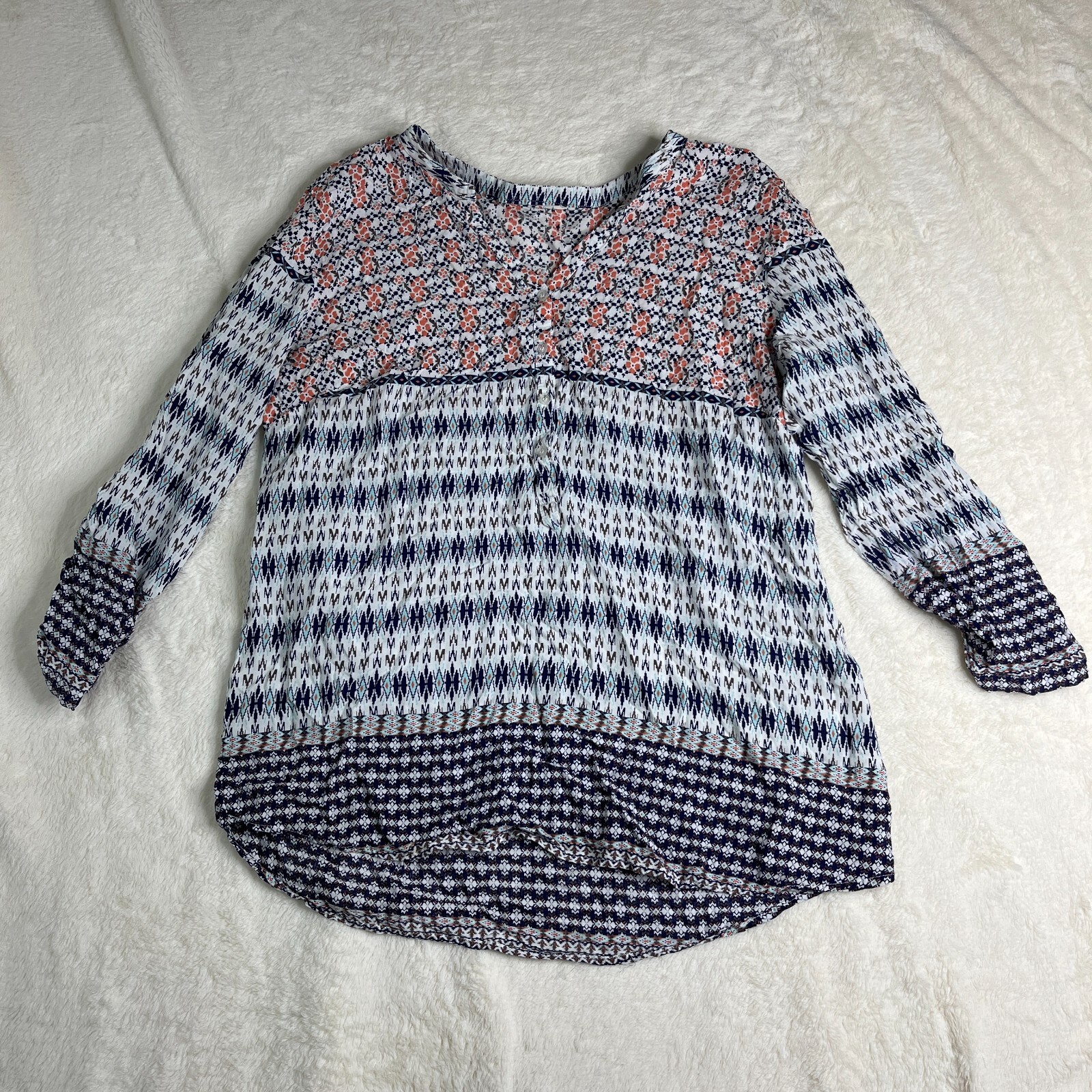 Pullover Blouse in Size Medium - image 1