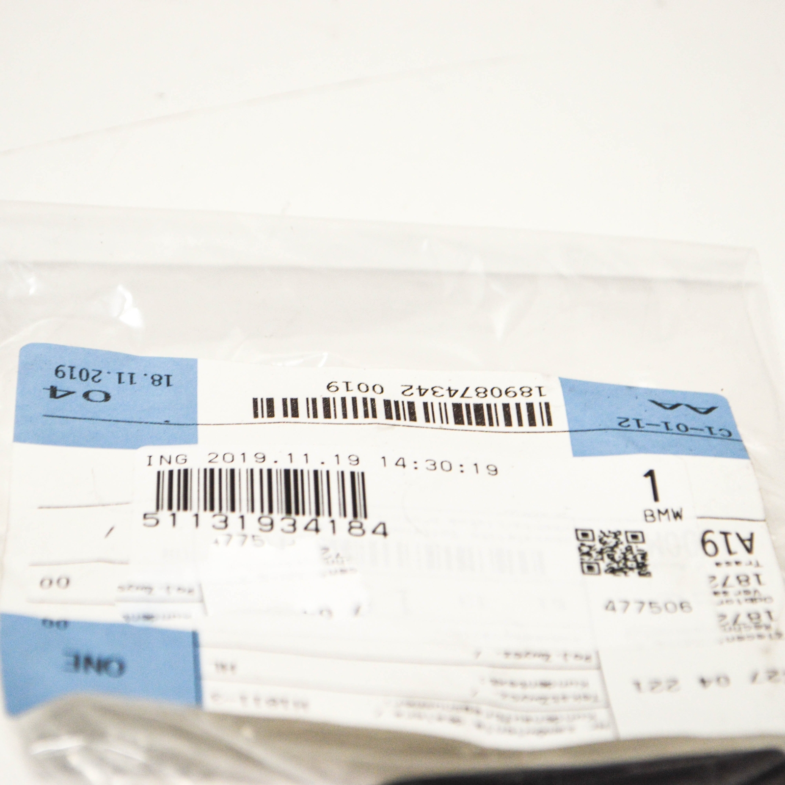 NEW BMW 5 E34 4.0I FENDER MOULDING STRIP REAR RIGHT 51131934184  