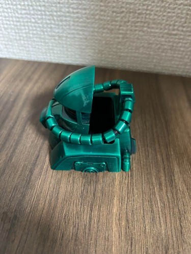 Zippo Gundam Zaku MS-06 tipo producción en masa encendedor y soporte de cabeza con caja sin usar - Imagen 14 de 19